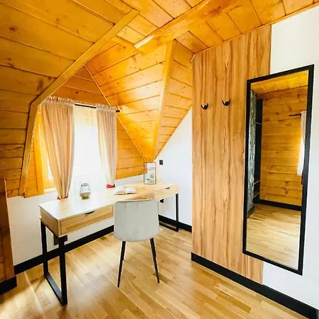Sowka Hébergement de vacances Dursztyn